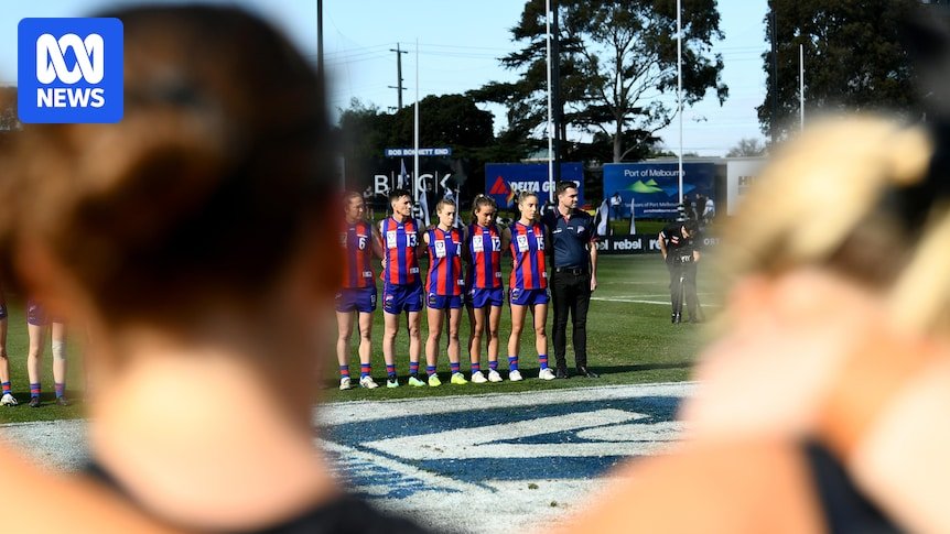 'Angry and frustrated': VFLW player payments cut in women's programs