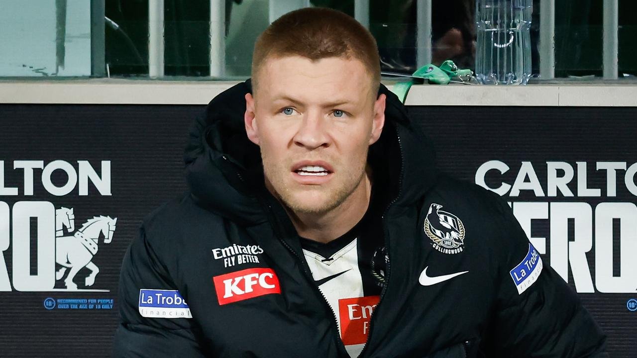 Collingwood Make Me Jordan De Goey, Has Knee, New Recruit Star In Win, Tim Hyy, Harry