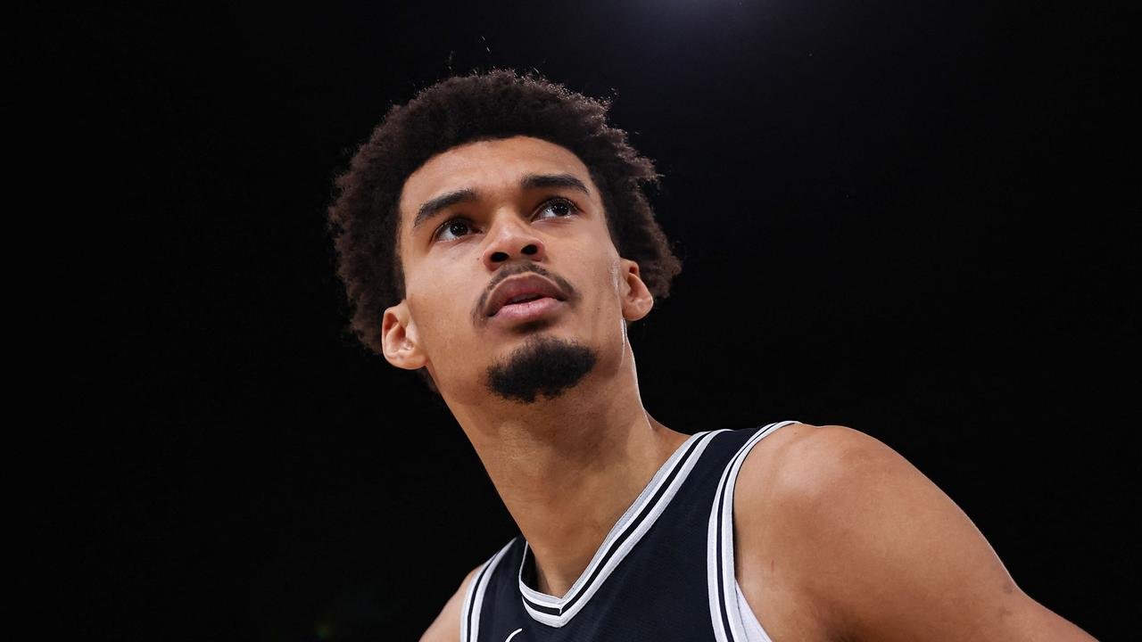 Victor WemaMaama planned to miss the rest of the season after the true deep diagnosis, the video