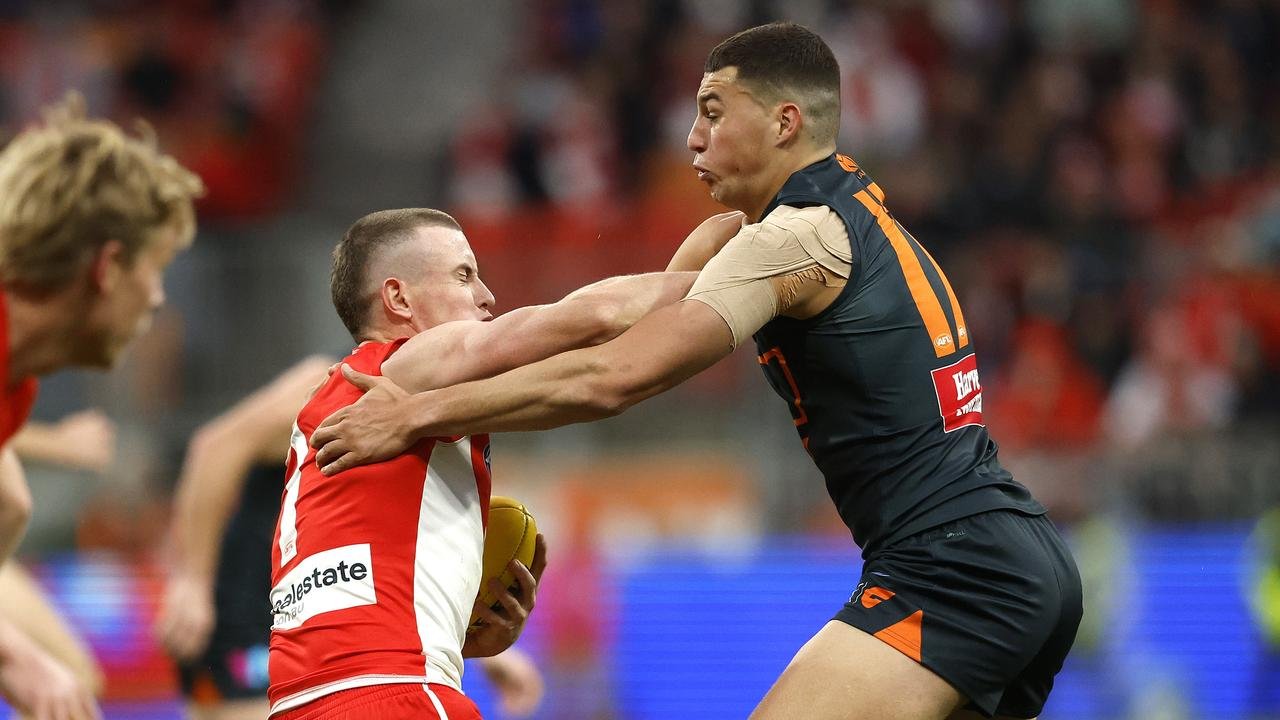 Finn Callaghan to reject 2 million 25 million 10 years, 10-year-old Departs for Nasiah Wanganen-Milera, Free Agents Free