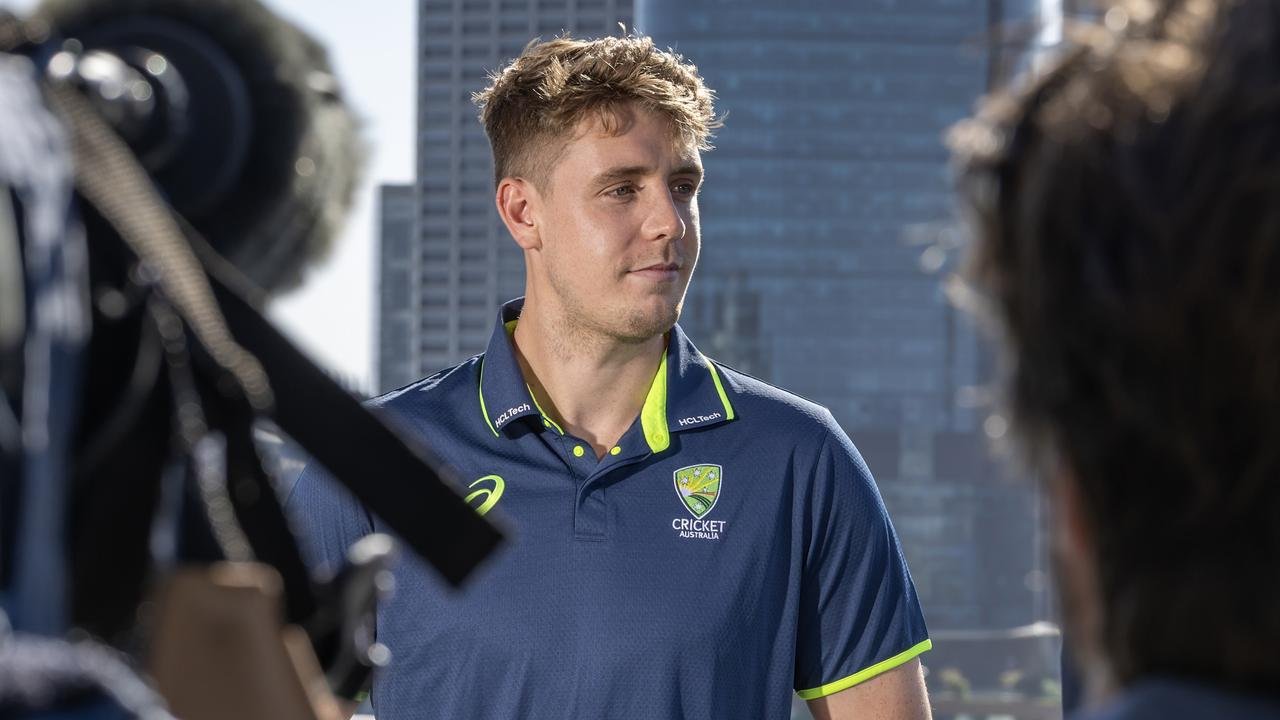 The green is talking about Aussie Aussie selection in the pistol of the sacrifice pistol to win ashes of ashes