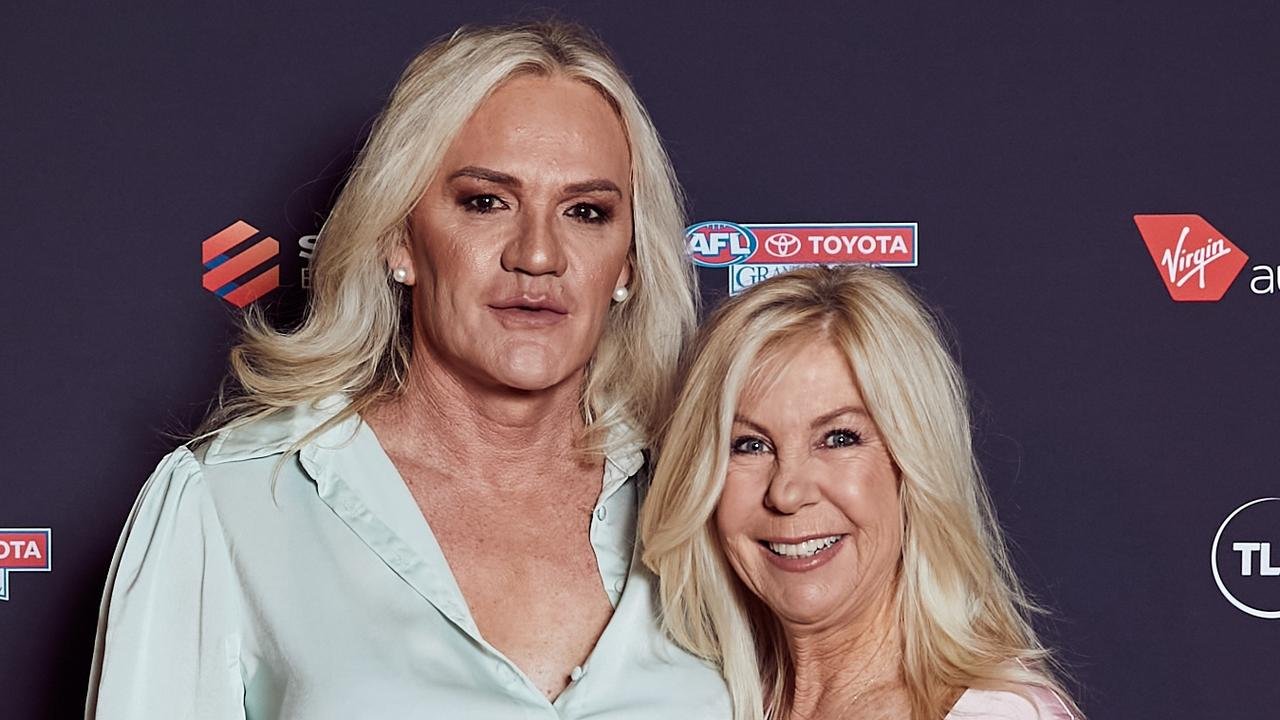 The AIDLE LAIDLEY icon reveals the "very rare brain" tumor