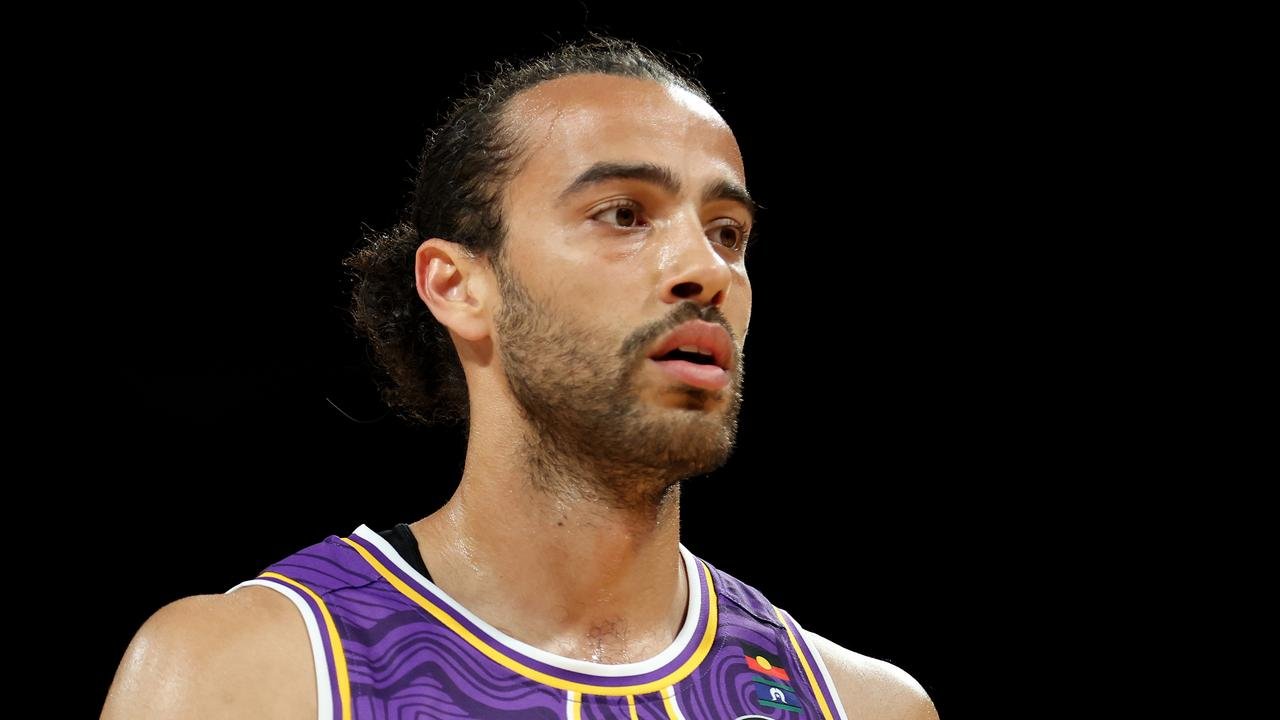 Sydney Kings Star Xavier cooks 'apology after the larger error of my life'