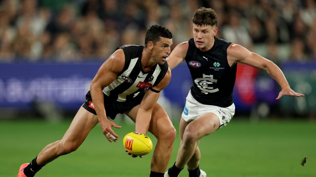 The jumper meeting in Collingwood vs Carlton, NO SUPERRERY BUYER, TOP DOWN, PROBLEM with the MCG game