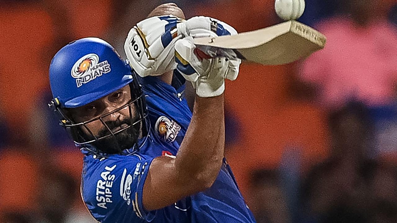 Rohit Sharmha half a century as Mumbai beat GJurat in Eliminator, in qualifier against Punjab, News, Video