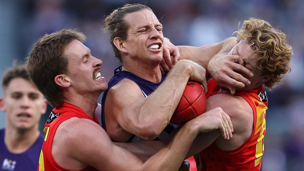 LIVE AFL 2025, COST HOURSE OR GrimANTLE DOCKERS, round 12