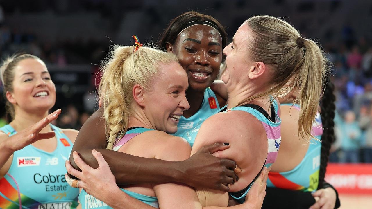 Melbourne MAvercicks shuts down against NSW Swifts, punctuation, Highlights