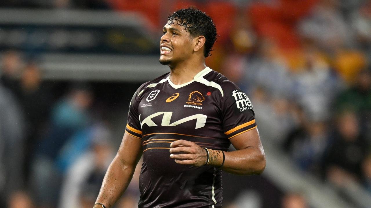Transfer Turn, you'll be Selwyn Brisbane Brixcos, Josiah Karah Karah Sign, where will be to play, Drawers, Cowboys, Cowboys