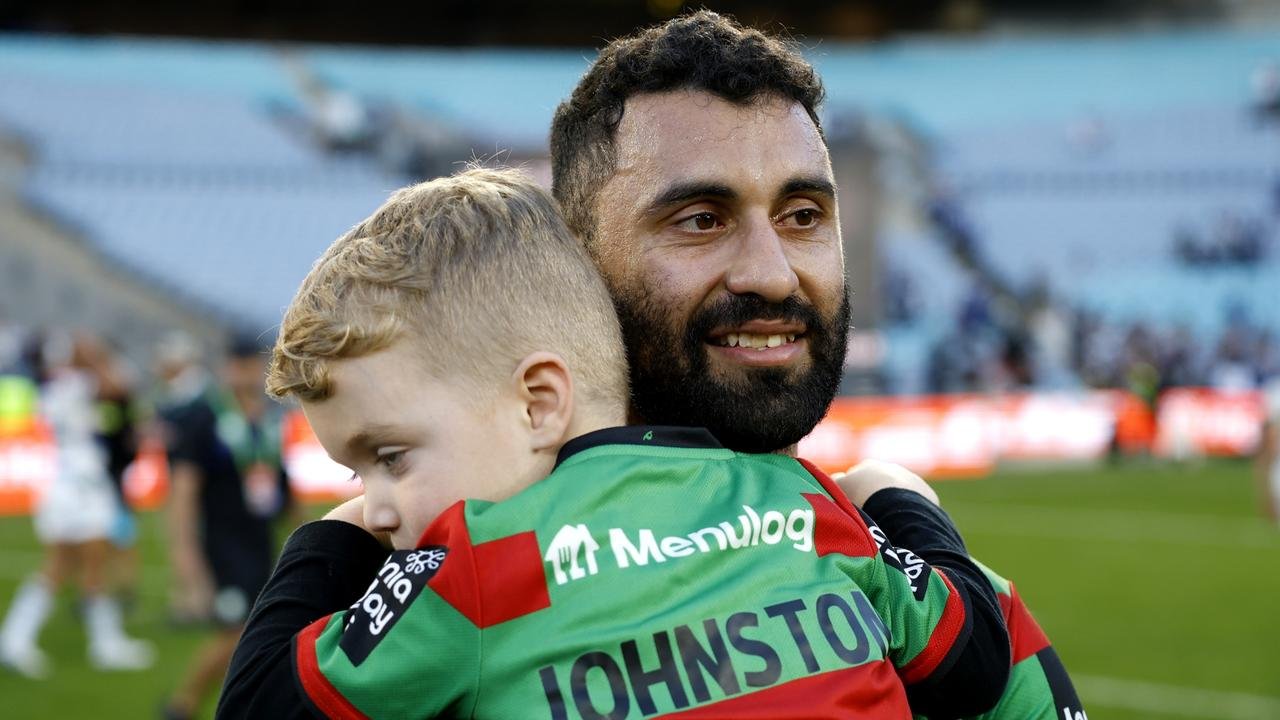 Alex johnston 200 such, interviews, Wayne Bennetta picture conference, South Sydney Rabbitons V Warriors, Peh Irvine Tairomans, How many