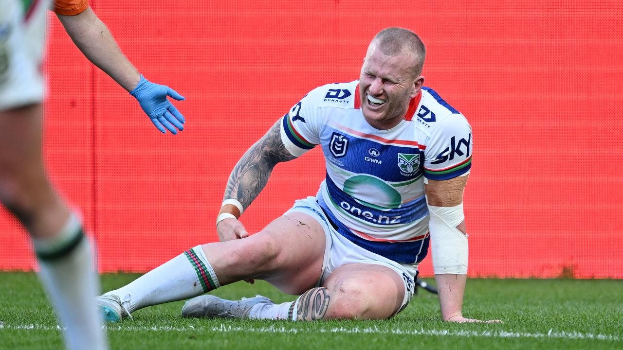 Mitchell barnint dishes, that replaces Mitch barnett, NSW Blues, Leurie Datey, lines, Keon Koloamatani, Steepamani