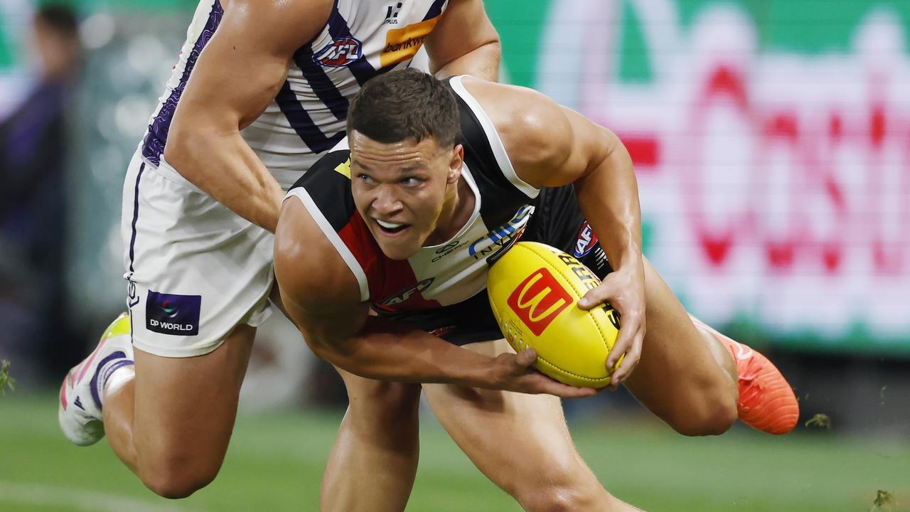 LIVE AFL 2025, Fremantle DOCKERS vs st Kilda Santi, around 16